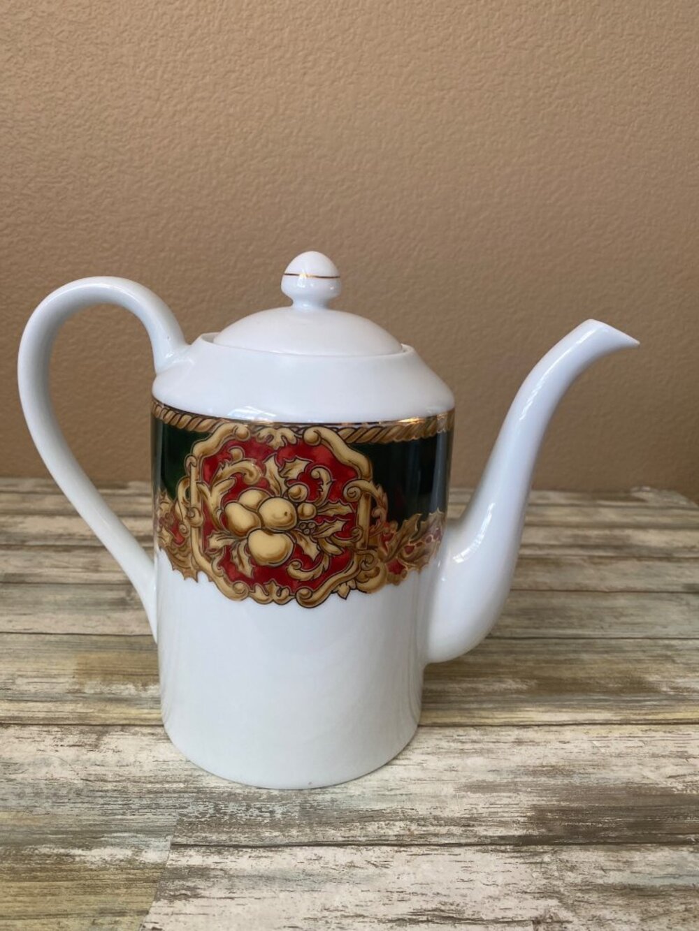American Atelier Noel 3399 Christmas Teapot 5-Cup Porcelain Gold Trim - No Box - Picture 3 of 13